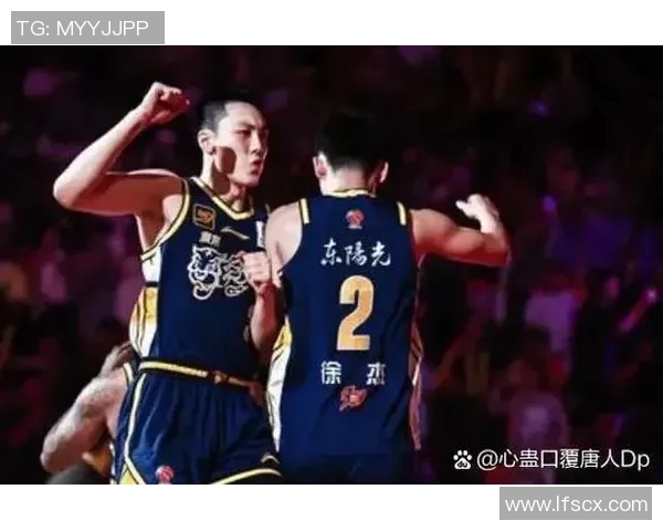 CBA上海队对阵深圳队今晚精彩对决比分预测与分析